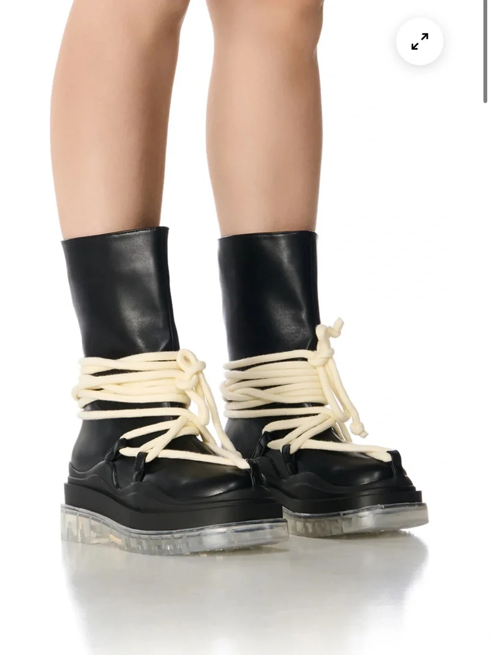Akira Shibari tie boots